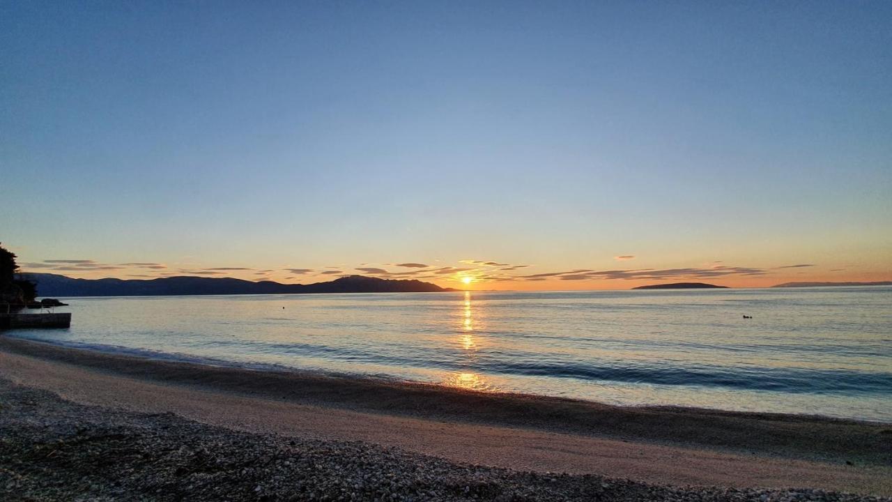 Apartmani Marina Gradac غراداك المظهر الخارجي الصورة